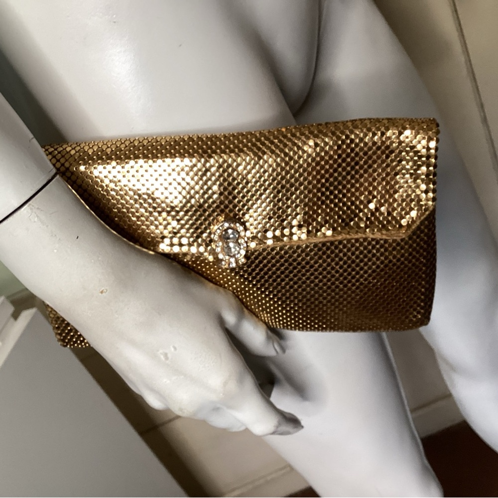 Vintage Whiting & Davis gold mesh cocktail clutch